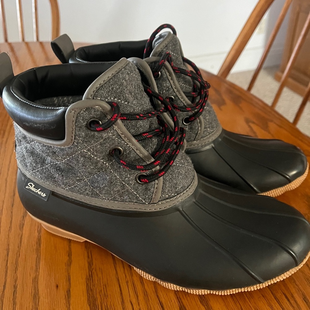 Sketchers duck boots.  (Cross listed)